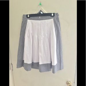 Fully lined cotton skirt